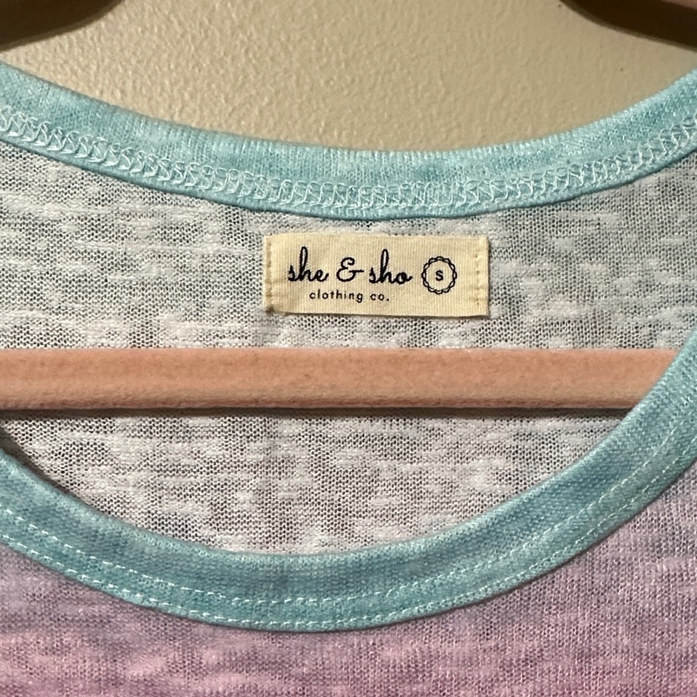 NWT She & Sho Colorful Gradient Tank Top - Picture 2 of 4